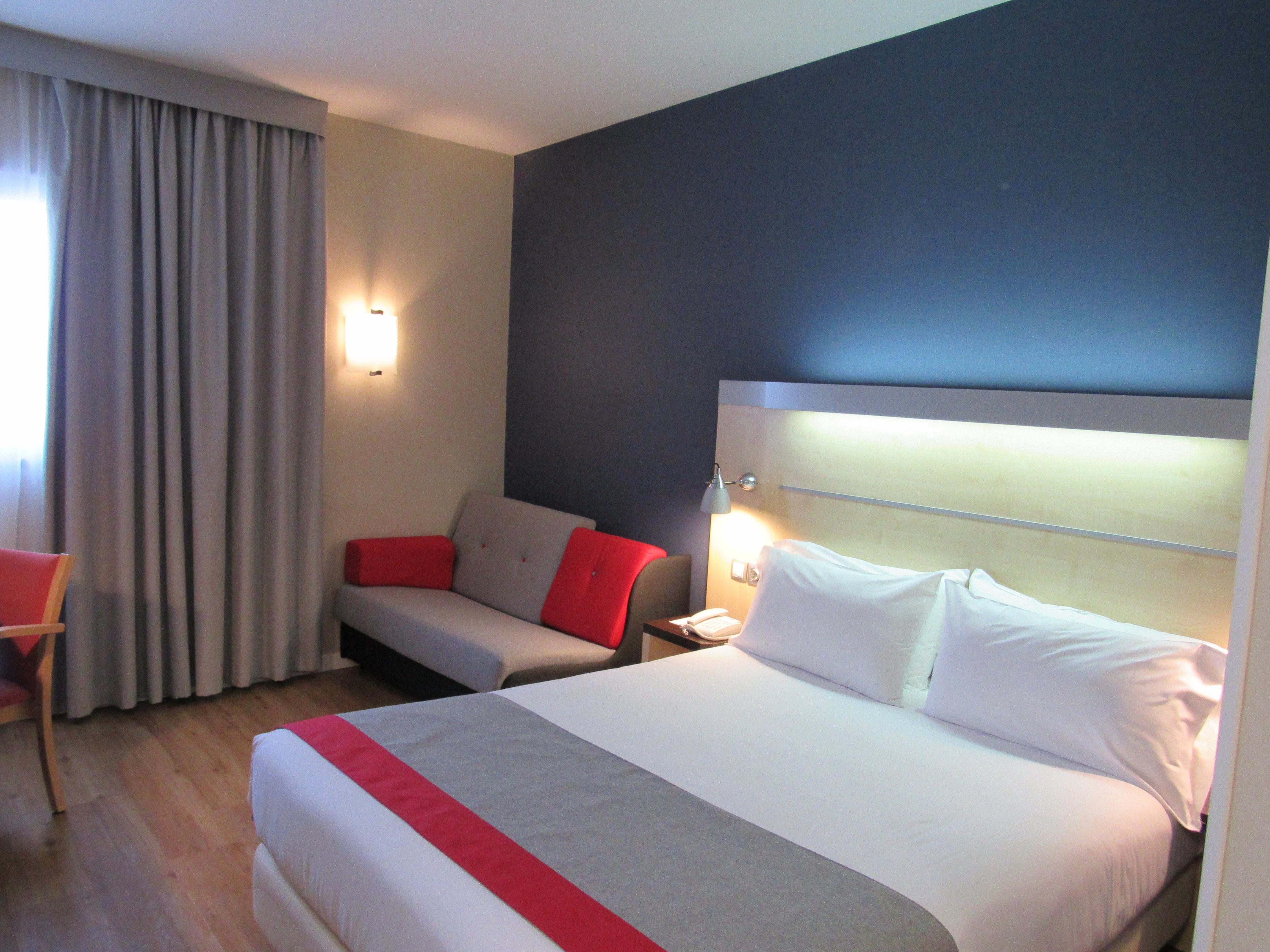Holiday Inn Express Alcobendas By Ihg Kültér fotó