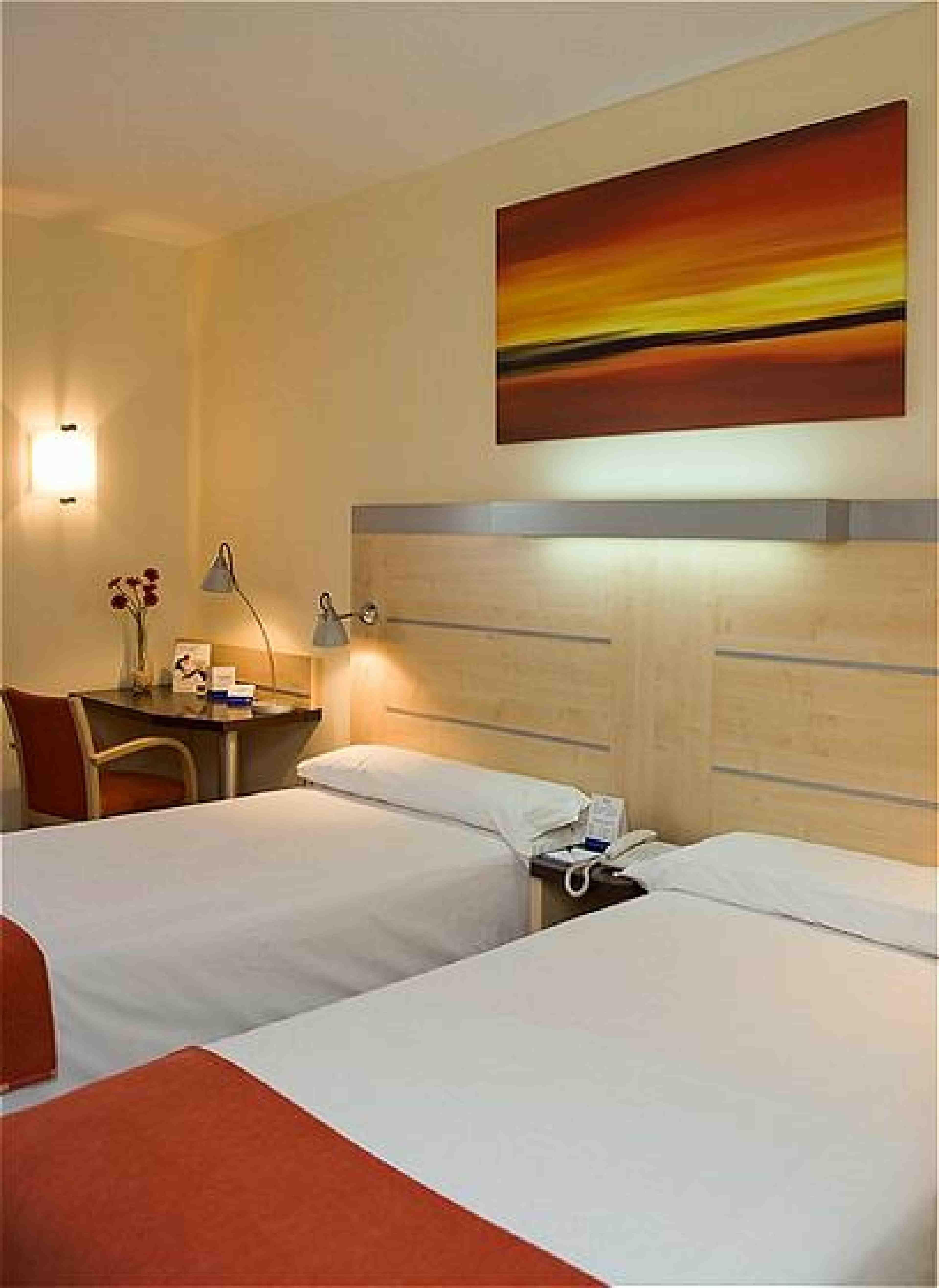 Holiday Inn Express Alcobendas By Ihg Kültér fotó