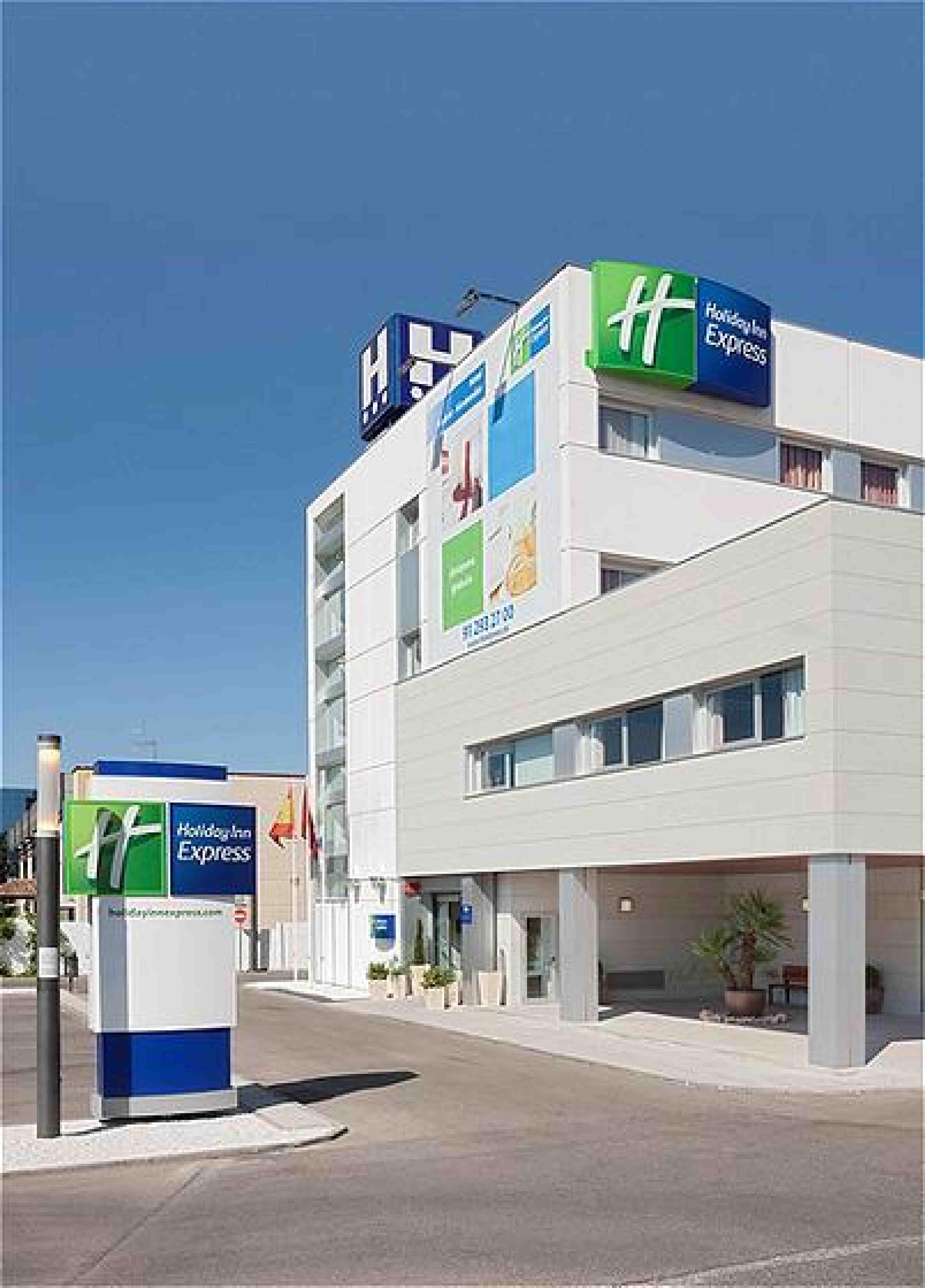 Holiday Inn Express Alcobendas By Ihg Kültér fotó