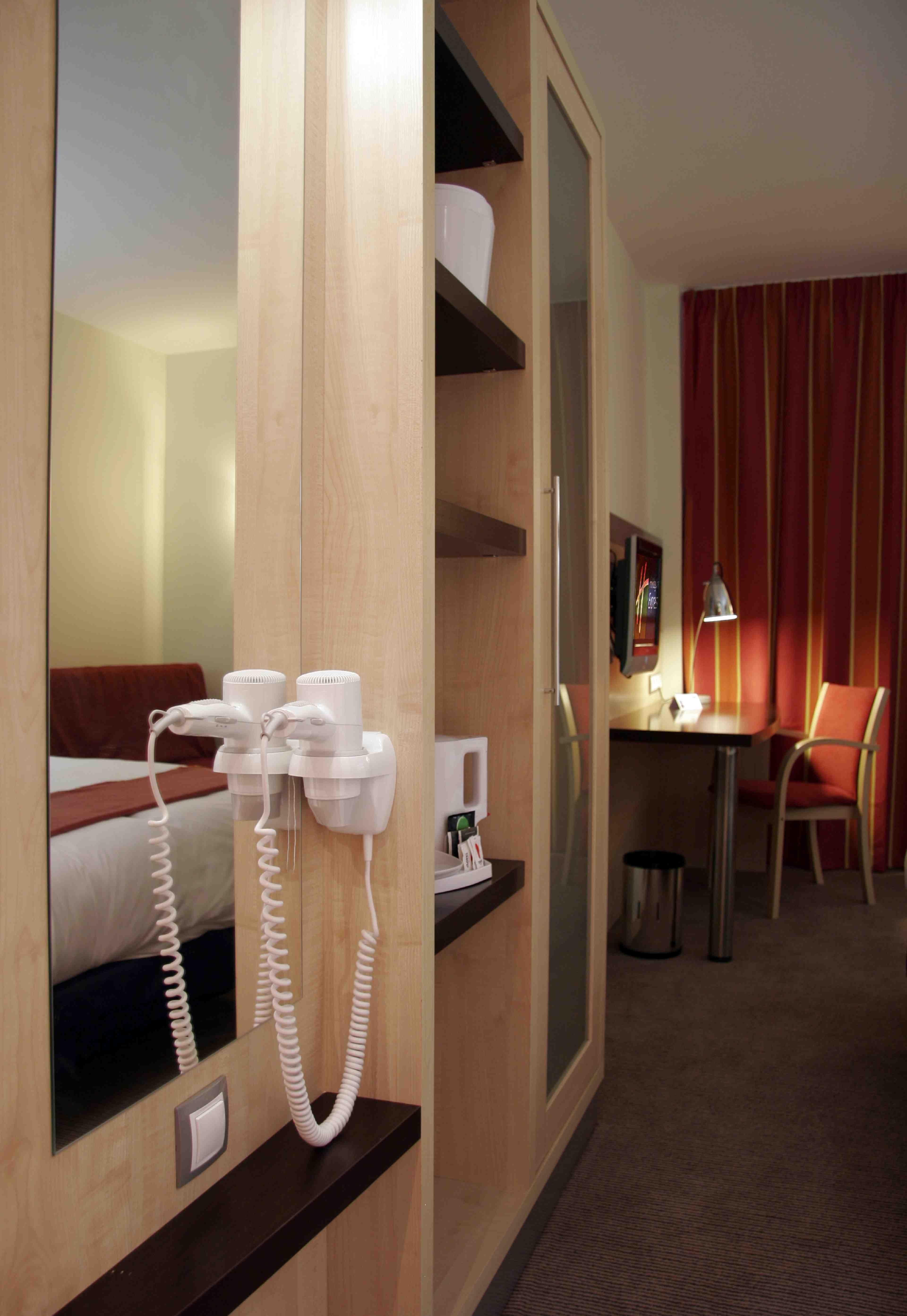 Holiday Inn Express Alcobendas By Ihg Szoba fotó