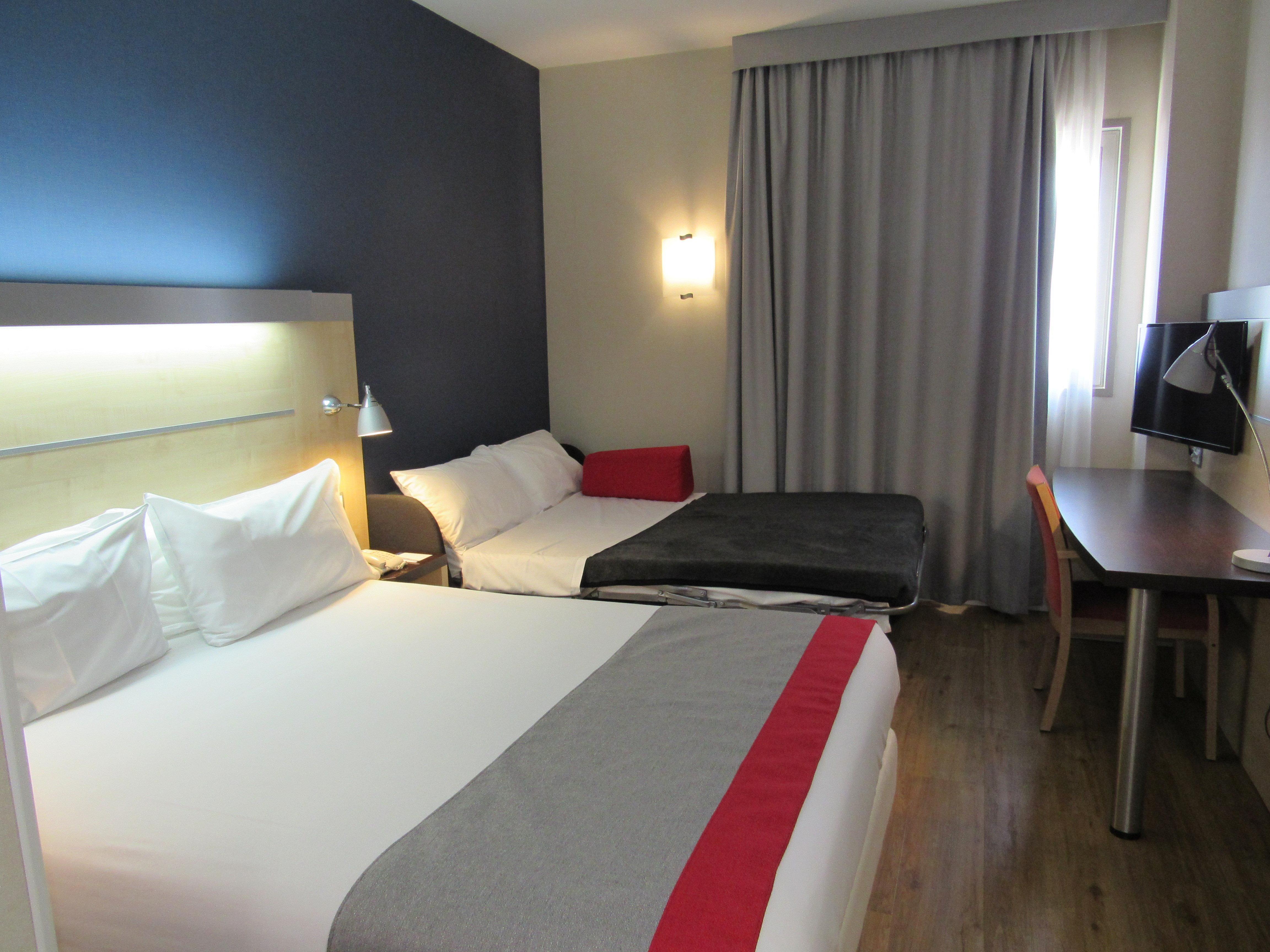 Holiday Inn Express Alcobendas By Ihg Kültér fotó