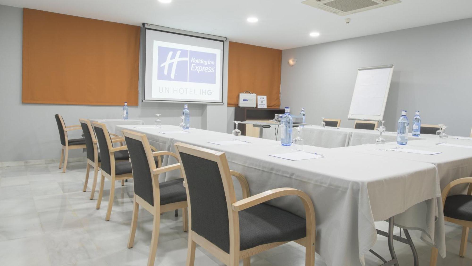 Holiday Inn Express Alcobendas By Ihg Kültér fotó