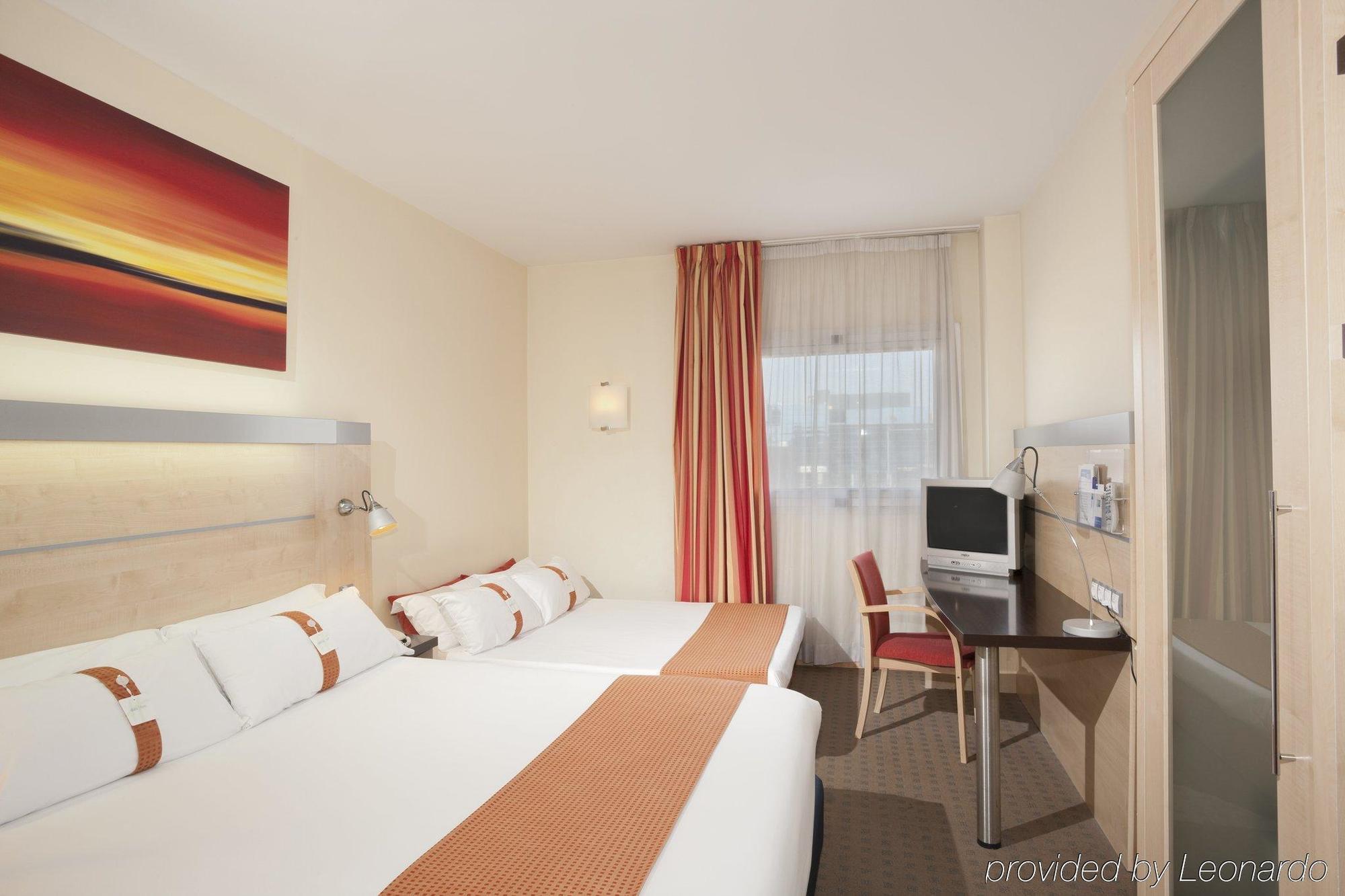 Holiday Inn Express Alcobendas By Ihg Kültér fotó
